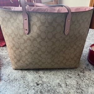Large coach tote